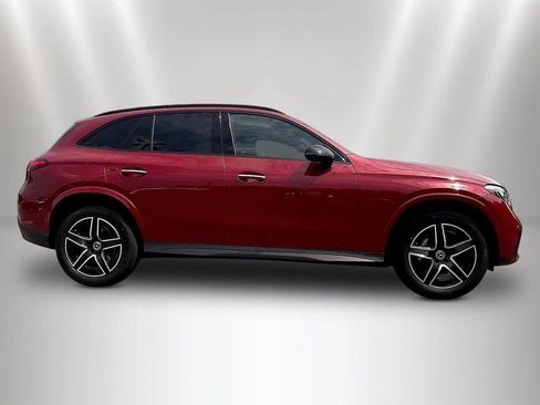 Used 2026 Mercedes-Benz GLC 300 4MATIC image 4