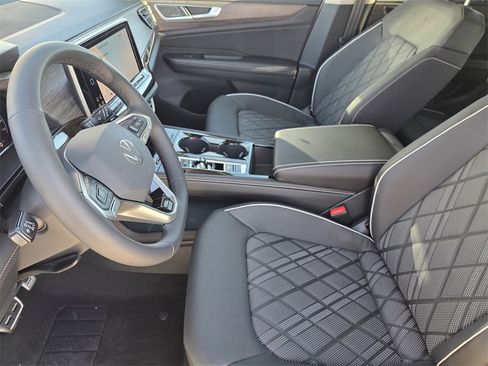 New 2026 Volkswagen Atlas SEL Premium R-Line image 10