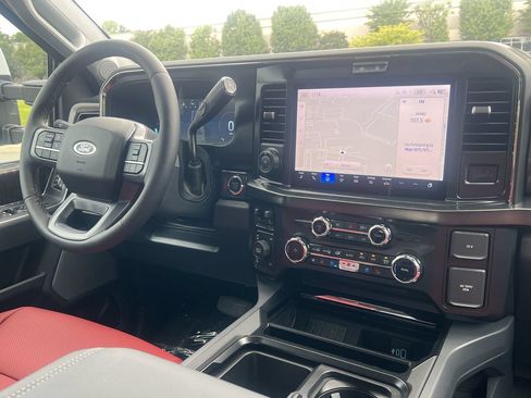 New 2026 Ford F250 Lariat w/ Lariat Premium Package AWD/4WD image 3