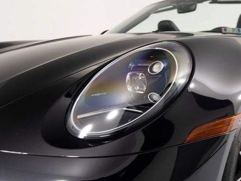 Certified 2022 Porsche 911 Carrera S RWD image 43
