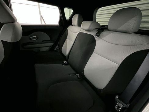 Used 2016 Kia Soul image 25