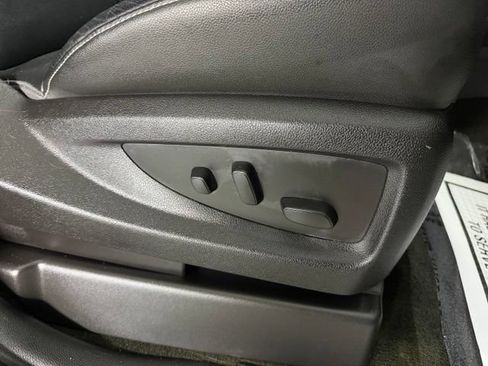 Used 2018 Chevrolet Tahoe LT AWD/4WD image 30