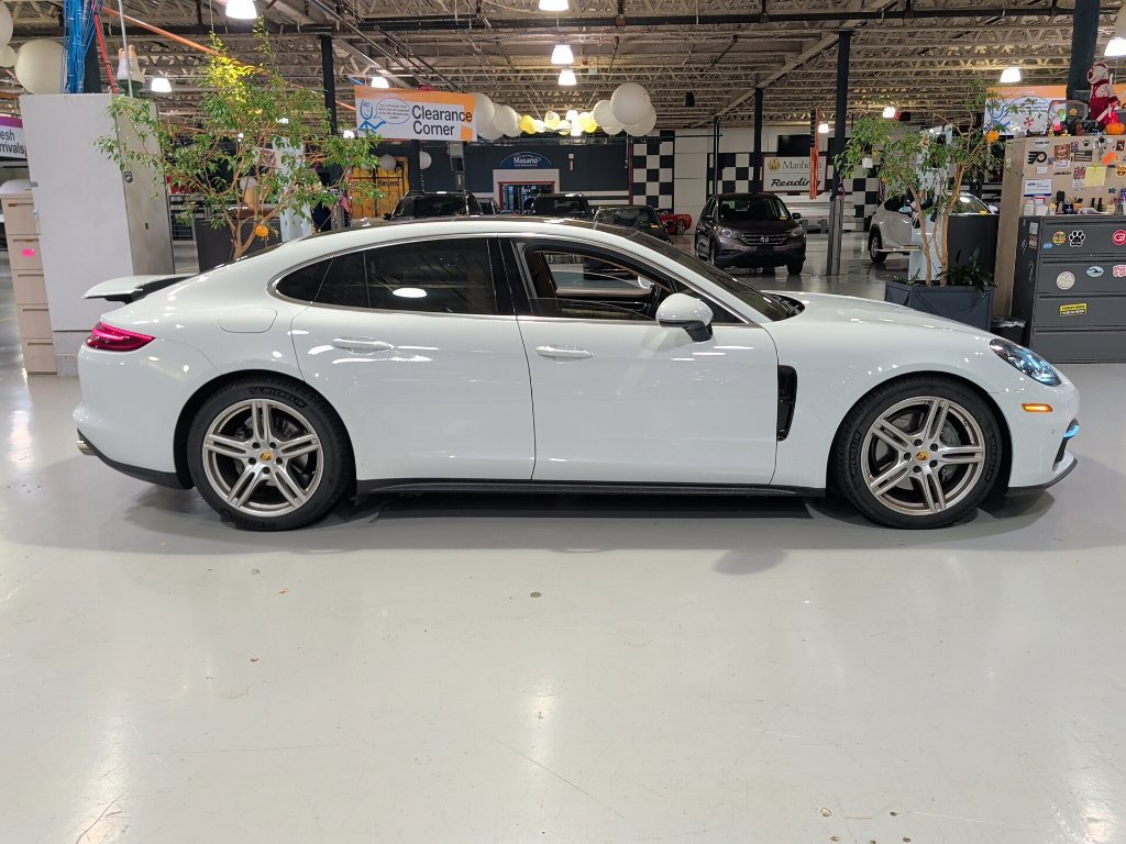 Used 2018 Porsche Panamera 4S AWD/4WD image 10