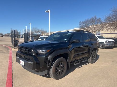 Certified 2025 Toyota 4Runner SR5 image 1
