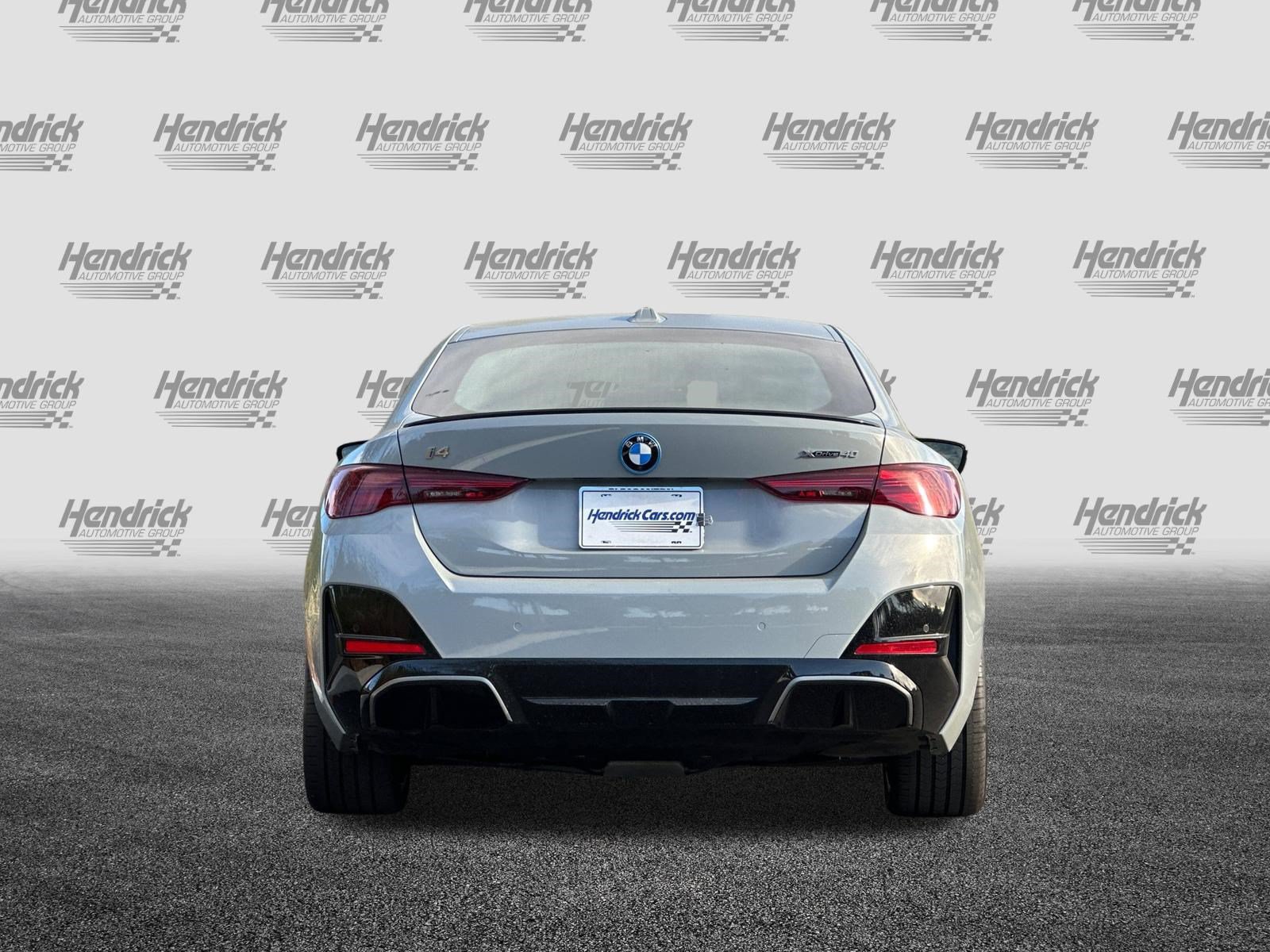 Used 2025 BMW i4 xDrive40i w/ M Sport Package AWD/4WD image 6
