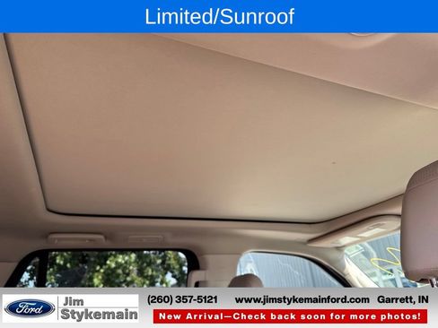 Used 2023 Ford Expedition Limited AWD/4WD image 7