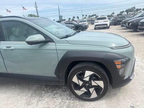 Used 2024 Hyundai Kona Limited AWD/4WD image 4