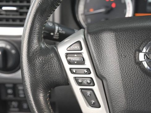 Used 2019 Nissan Titan PRO-4X image 20