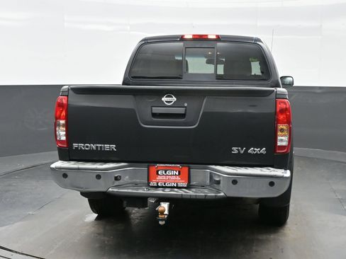 Used 2015 Nissan Frontier SV w/ SV Value Truck Package image 5