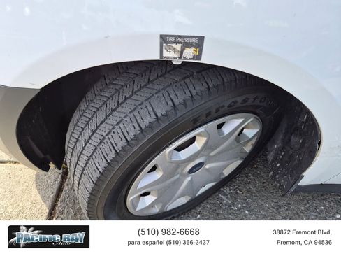 Used 2015 Ford Transit Connect XL image 22