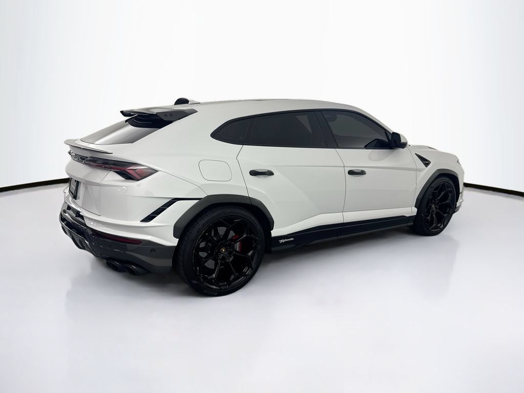 Used 2024 Lamborghini Urus Performante AWD/4WD image 5