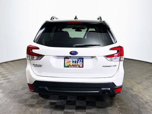Certified 2024 Subaru Forester Premium AWD/4WD image 6
