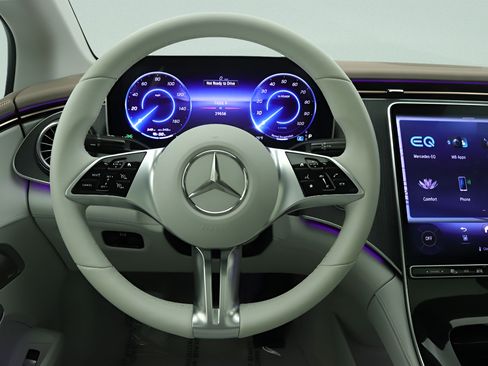 Certified 2023 Mercedes-Benz EQE 350+ Sedan image 8