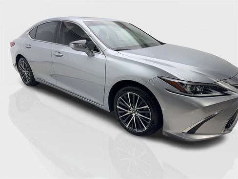 Used 2023 Lexus ES 350 w/ Premium Package image 12