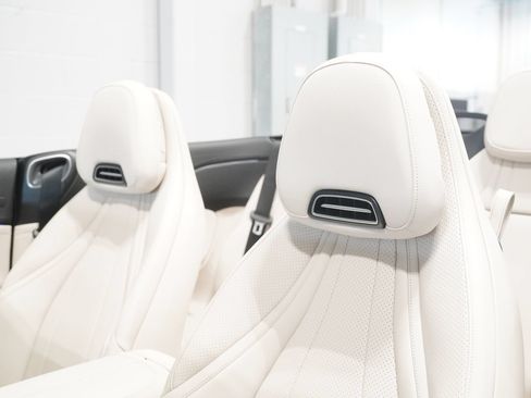 Certified 2026 Mercedes-Benz CLE 300 4MATIC Cabriolet image 15