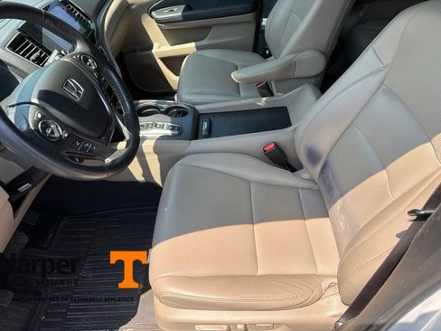 Used 2023 Honda Ridgeline RTL-E image 14