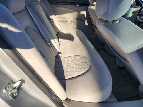 Used 2011 Buick Lucerne CX image 10