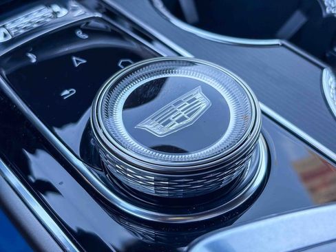Certified 2024 Cadillac Lyriq Luxury AWD/4WD image 26