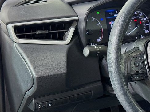 Used 2024 Toyota Corolla LE image 19