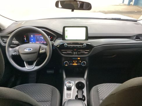 New 2025 Ford Escape Active image 38
