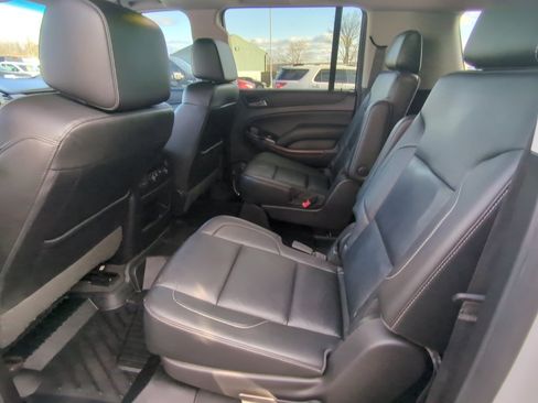 Used 2020 GMC Yukon XL SLT image 14