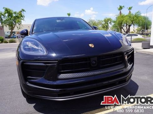 Used 2024 Porsche Macan AWD/4WD image 63