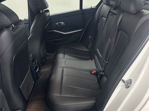 Used 2019 BMW 330i xDrive Sedan w/ Convenience Package image 29