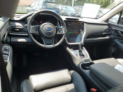 Used 2024 Subaru Outback Limited AWD/4WD image 9