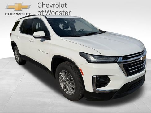 Used 2023 Chevrolet Traverse LT FWD image 8