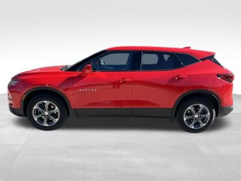 Used 2023 Chevrolet Blazer LT w/ Driver Confidence Package AWD/4WD image 2