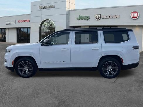 Used 2023 Jeep Grand Wagoneer 4WD image 4