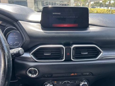Used 2018 MAZDA CX-5 Touring w/ Preferred Equipment Package FWD image 20