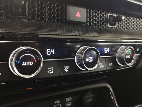 Used 2024 Honda CR-V Sport Touring image 10