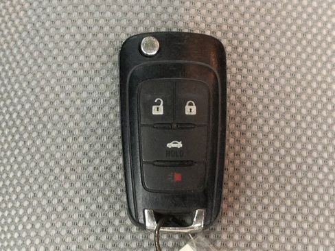 Used 2016 Chevrolet Cruze LS image 32