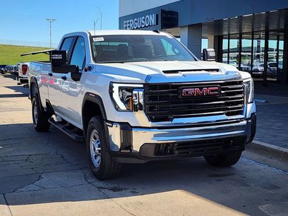 New 2026 GMC Sierra 2500 Pro w/ Max Trailering Package
