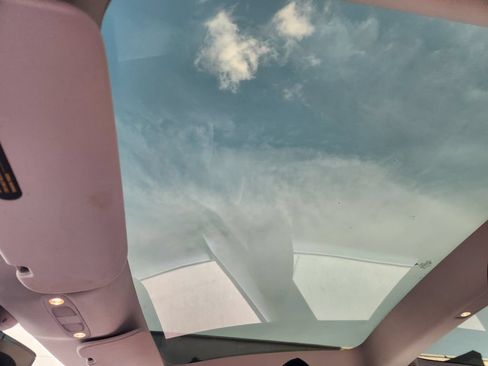 Used 2023 Tesla Model 3 Standard Range RWD image 21