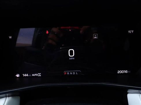 Used 2024 GMC Canyon AT4X AWD/4WD image 25