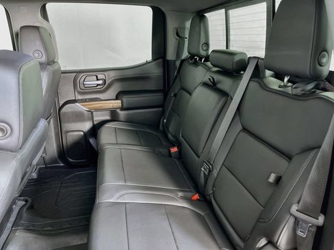 Used 2020 Chevrolet Silverado 1500 LT Trail Boss AWD/4WD image 31