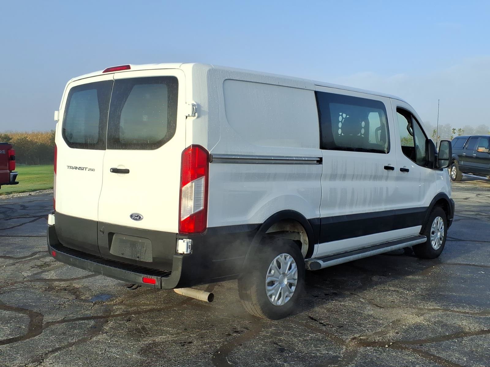 Used 2025 Ford Transit 250 Low Roof w/ Exterior Upgrade Package RWD image 5