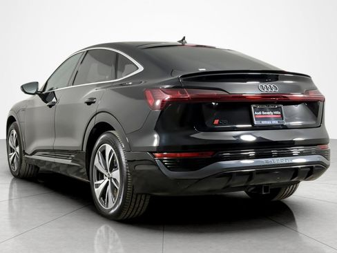 Used 2024 Audi Q8 e-tron Premium Plus w/ Premium Plus Package AWD/4WD image 3