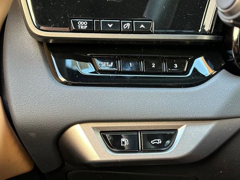 New 2026 Lexus RX 450h RX 450h+ Luxury image 16