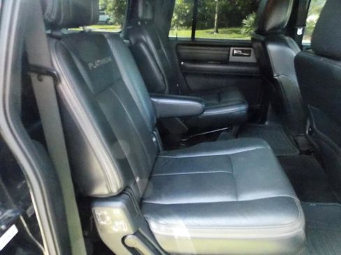 Used 2016 Ford Expedition EL Platinum image 10