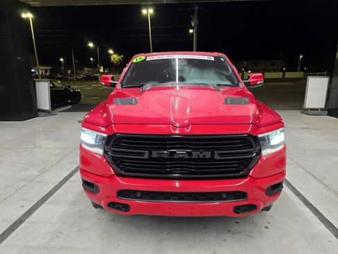Used 2019 RAM 1500 Laramie w/ Sport Appearance Package image 9