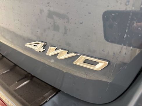 New 2026 Ford Explorer ST-Line w/ ST-Line Street Pack AWD/4WD image 10