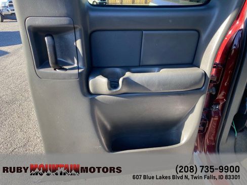 Used 2003 Chevrolet Silverado 2500 LS w/ Skid Plate Package image 23