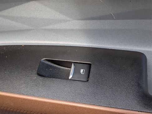 Used 2024 Ford Maverick Lariat w/ FX4 Off-Road Package image 37