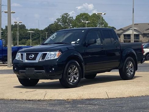 Used 2020 Nissan Frontier SV AWD/4WD image 6