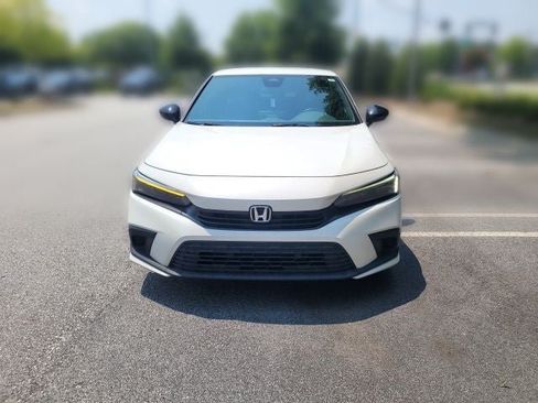 Used 2023 Honda Civic Sport image 6