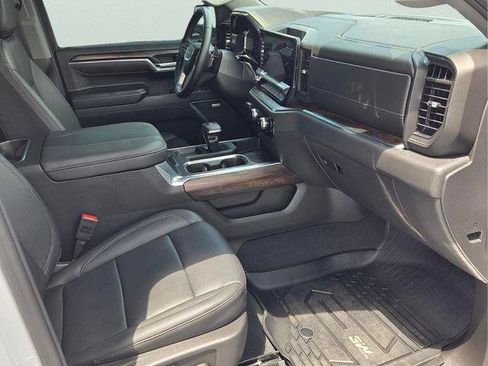 Certified 2025 GMC Sierra 1500 SLT w/ SLT Premium Plus Package AWD/4WD image 19