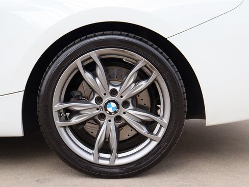 Used 2016 BMW M235i xDrive Coupe image 40